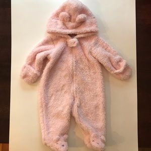 CARTERS 3 Month Travel Sleeper Onesie